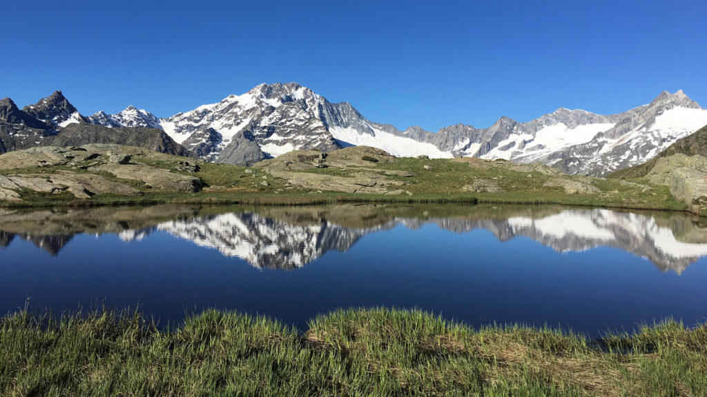 Hotel il portico 1711 dintorni prealpi ed escursioni piani di fora particolare laghetto